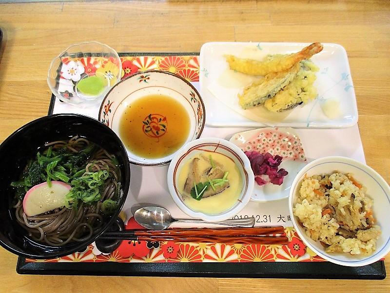 年越しそば グレイプス川崎新町 ツクイ サンフォレスト川崎新町 サービス付き高齢者向け住宅 介護のことならツクイ
