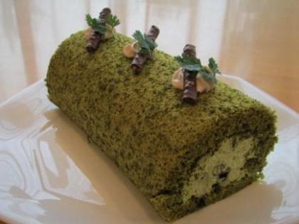 5月のお誕生日ケーキ ツクイ サンシャイン新倉敷 介護付有料老人ホーム 介護のことならツクイ 5月のお誕生日ケーキ ツクイ サンシャイン新倉敷 介護付有料老人ホーム 介護のことならツクイ