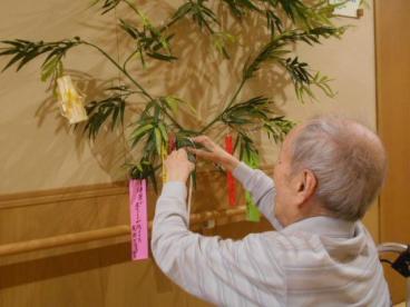 七夕様へ 祈りを込めて ツクイ サンシャイン三鷹深大寺 介護付有料老人ホーム 介護のことならツクイ 七夕様へ 祈りを込めて ツクイ サンシャイン三鷹深大寺 介護付有料老人ホーム 介護のことならツクイ