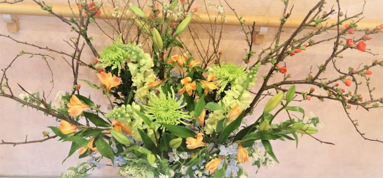 一月の活け花 ツクイ サンシャイン川崎宮前 介護付有料老人ホーム 介護のことならツクイ 一月の活け花 ツクイ サンシャイン川崎宮前 介護付有料老人ホーム 介護のことならツクイ